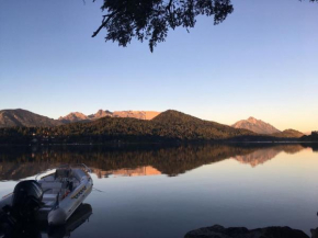 Albanta casa con costa en Bariloche
